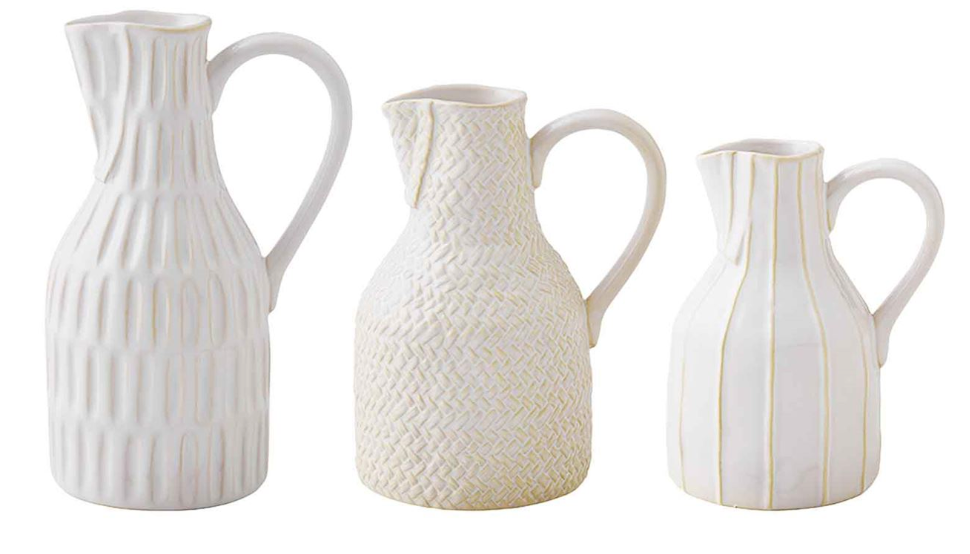 JUG BUD VASES