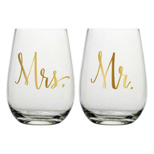 Load image into Gallery viewer, Wine Glass Set Mr. and Mrs.
