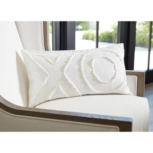 White XO Pillow